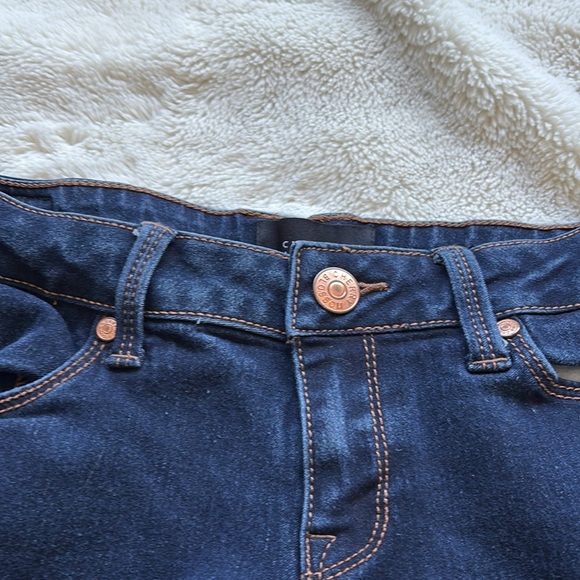 Cherry Blossom Dark Wash Bootcut Jeans | Stretch Denim | Classic Fit Size 9 - Picture 4 of 7